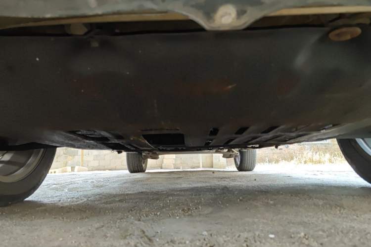 Used Baojun 560 2016 1.8L iAMT Luxury Model Chassis Front