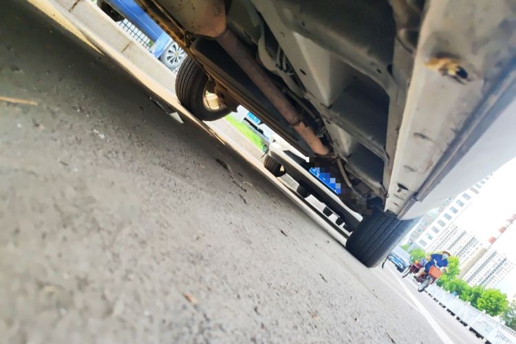 Used Baojun 560 2016 1.8L iAMT Elite Edition Chassis Front Left
