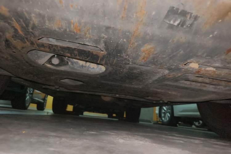 Used Baojun 560 2016 1.8L iAMT Luxury Model Chassis Front