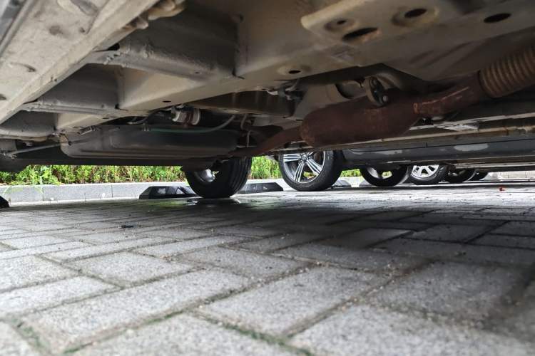 Used Baojun 560 2016 1.8L iAMT Luxury Model Chassis Front Right