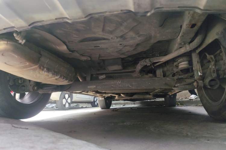 Used Baojun 560 2016 1.8L iAMT Luxury Model Chassis Rear