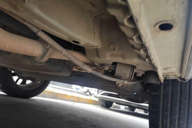 Used Baojun 560 2016 1.8L iAMT Luxury Model Chassis Rear Left