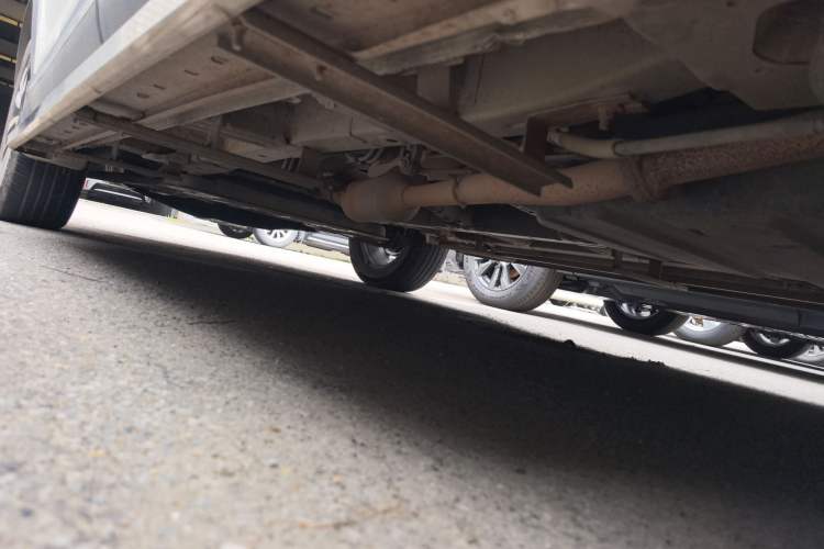 Used Baojun 560 2016 1.8L iAMT Luxury Model Chassis Rear Left