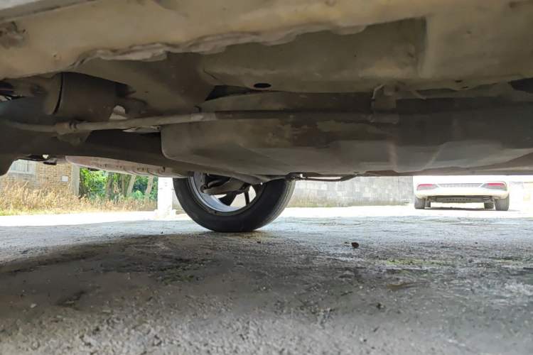 Used Baojun 560 2016 1.8L iAMT Luxury Model Chassis Rear Right