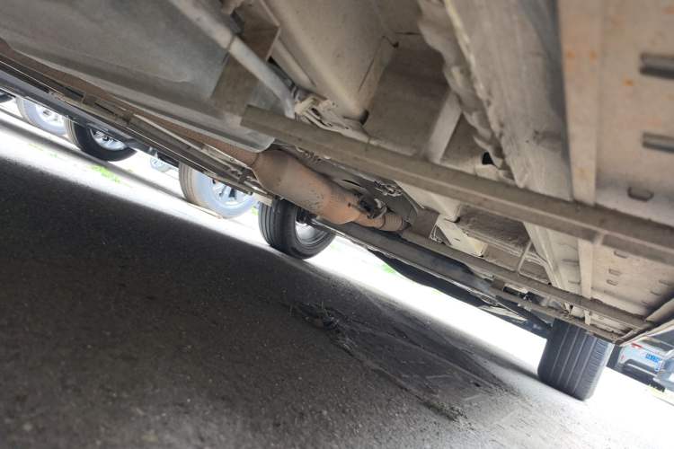 Used Baojun 560 2016 1.8L iAMT Luxury Model Chassis Rear Right