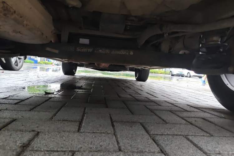 Used Baojun 560 2016 1.8L iAMT Luxury Model Chassis Rear