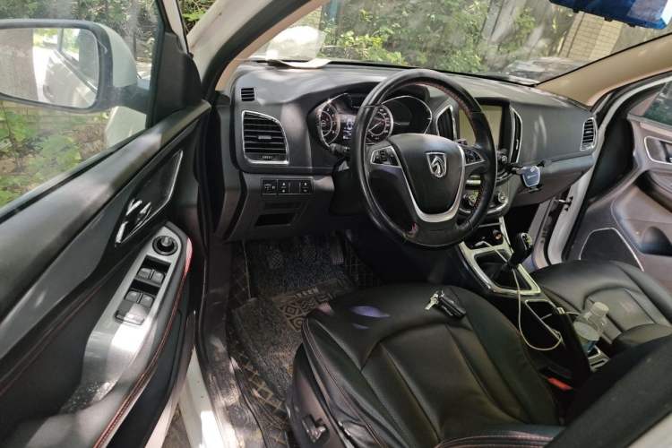 Used Baojun 560 2016 1.8L Manual Luxury Edition Driver Seat