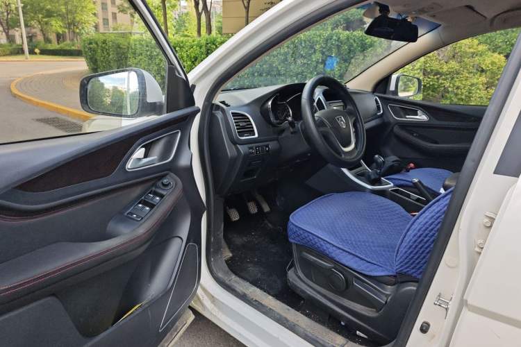 Used Baojun 560 2016 1.8L Manual Value Edition Driver Seat