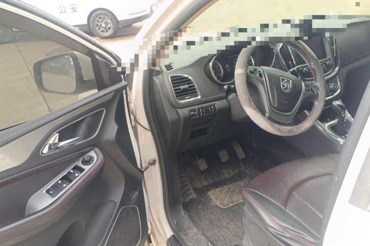 Used Baojun 560 2016 1.8L Manual Luxury Edition Driver Seat