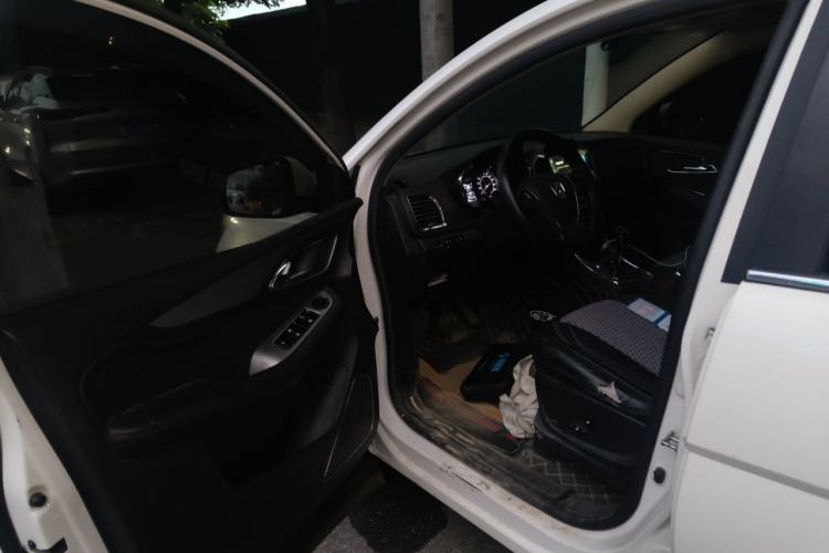 Used Baojun 560 2016 1.8L iAMT Luxury Model Driver Seat