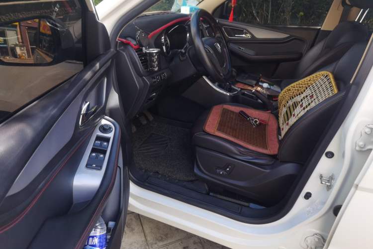 Used Baojun 560 2016 1.8L Manual Luxury Edition Driver Seat