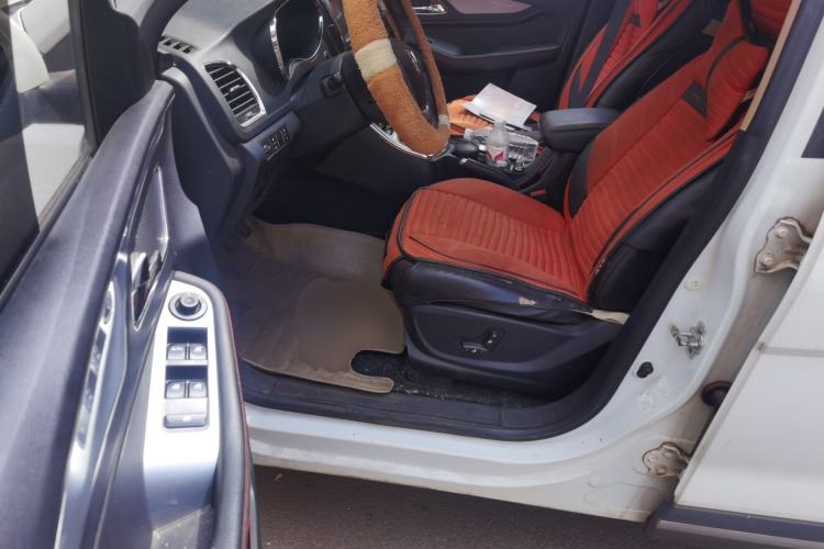Used Baojun 560 2016 1.8L Manual Luxury Edition Driver Seat