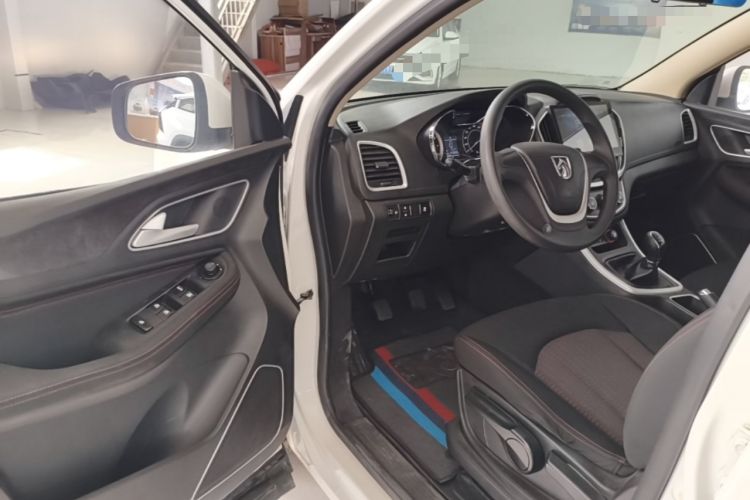 Used Baojun 560 2016 1.8L Manual Value Edition Driver Seat