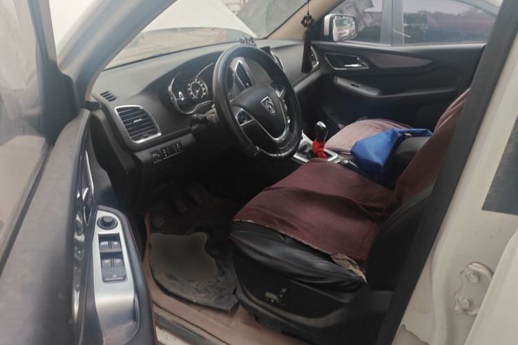 Used Baojun 560 2016 1.5T Manual Luxury Model Driver Seat