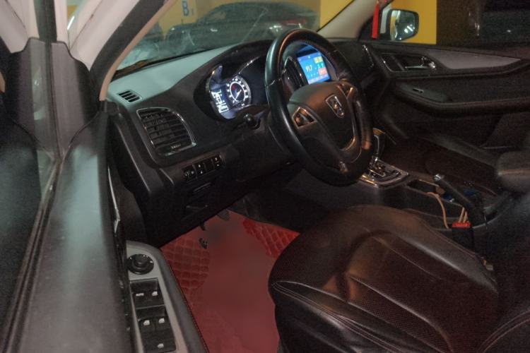 Used Baojun 560 2016 1.8L iAMT Luxury Model Driver Seat