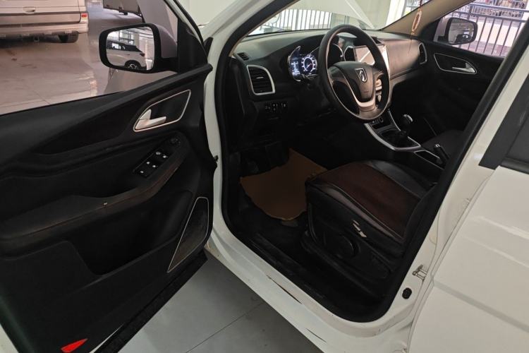 Used Baojun 560 2016 1.8L Manual Value Edition Driver Seat