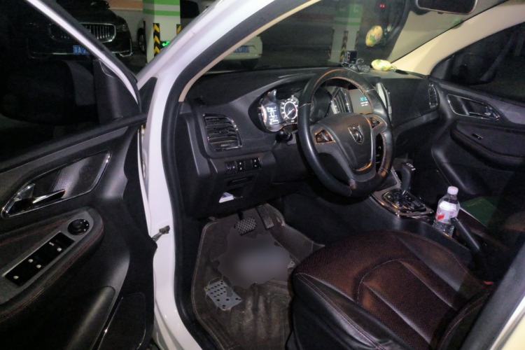 Used Baojun 560 2016 1.8L iAMT Luxury Model Driver Seat