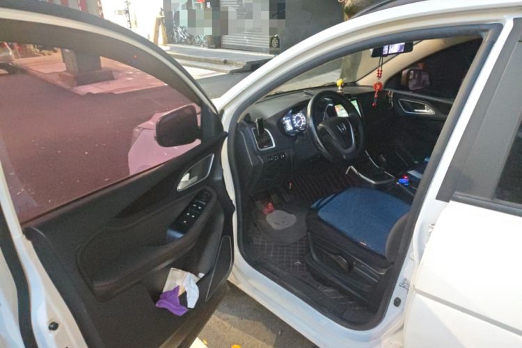 Used Baojun 560 2016 1.8L Manual Value Edition Driver Seat