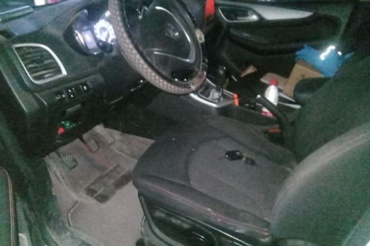 Used Baojun 560 2016 1.5T Manual Comfort Edition Driver Seat