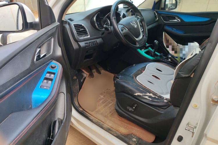 Used Baojun 560 2016 1.8L Manual Luxury Edition Driver Seat