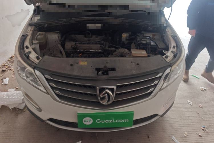 Used Baojun 560 2016 1.8L Manual Value Edition Engine Bay