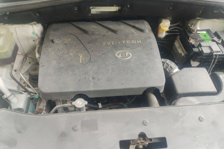 Used Baojun 560 2016 1.8L Manual Comfort Edition Engine Bay