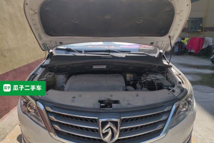 Used Baojun 560 2016 1.8L Manual Luxury Edition Engine Bay