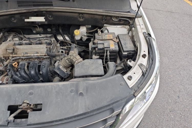 Used Baojun 560 2016 1.8L Manual Value Edition Engine Bay Left
