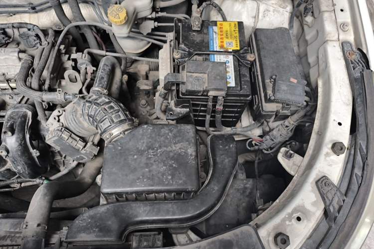 Used Baojun 560 2016 1.8L Manual Comfort Edition Engine Bay Left