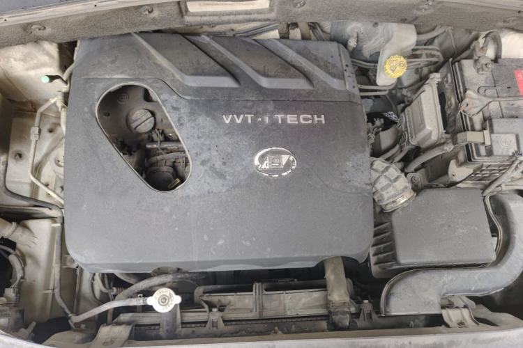Used Baojun 560 2016 1.8L Manual Luxury Edition Engine Bay