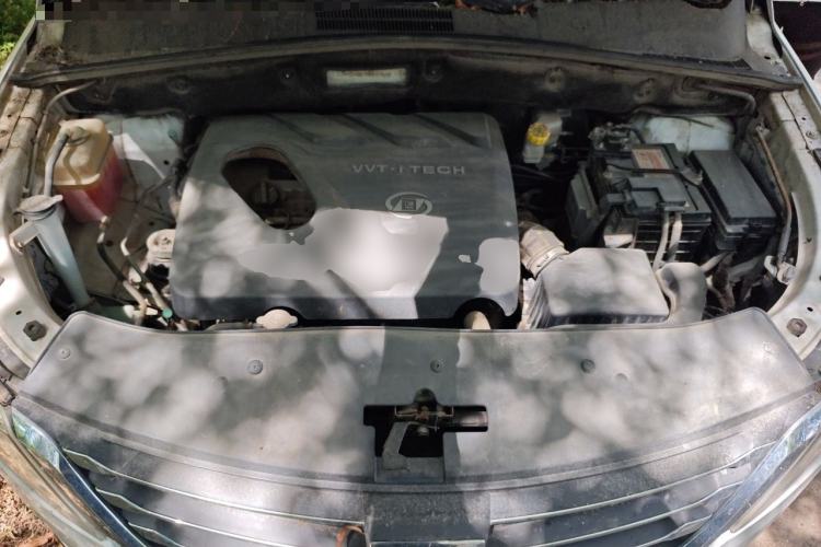 Used Baojun 560 2016 1.8L iAMT Luxury Model Engine Bay