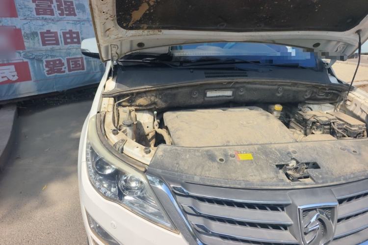 Used Baojun 560 2016 1.8L iAMT Luxury Model Engine Bay Right