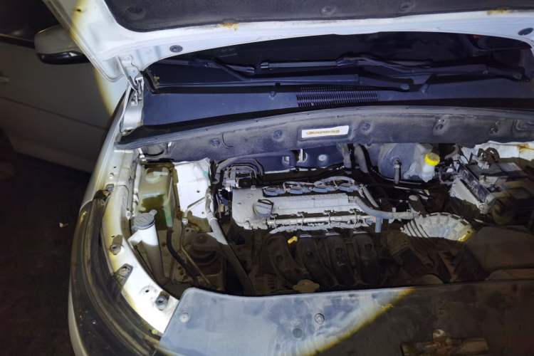 Used Baojun 560 2016 1.8L Manual Comfort Edition Engine Bay Right