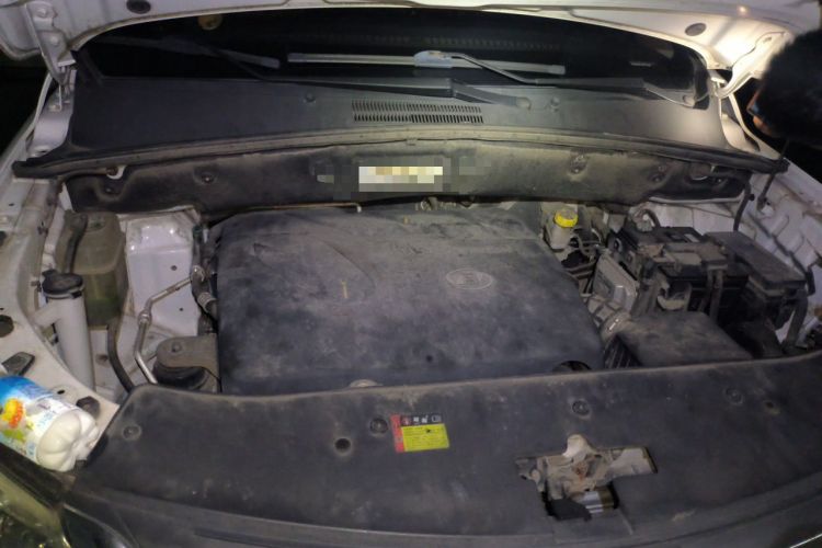 Used Baojun 560 2016 1.8L iAMT Luxury Model Engine Bay Right