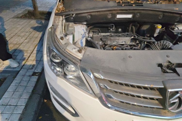 Used Baojun 560 2016 1.8L Manual Value Edition Engine Bay Right