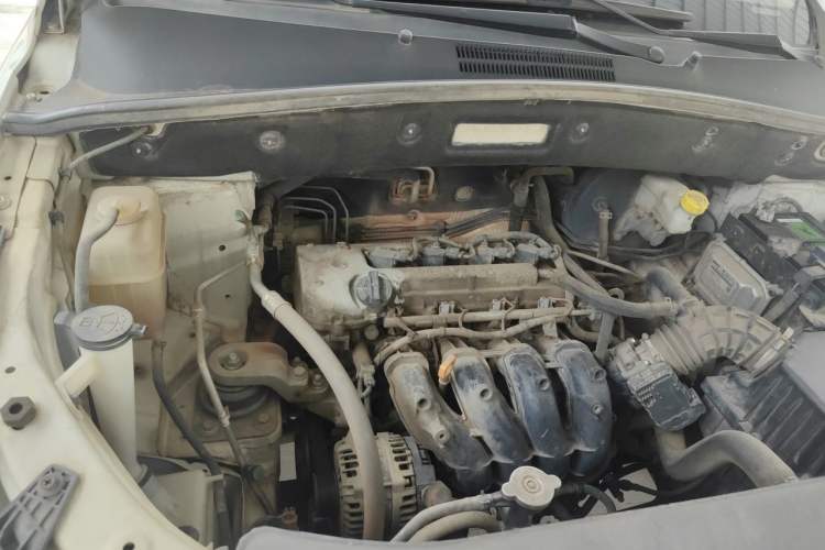 Used Baojun 560 2016 1.8L Manual Value Edition Engine Bay Right