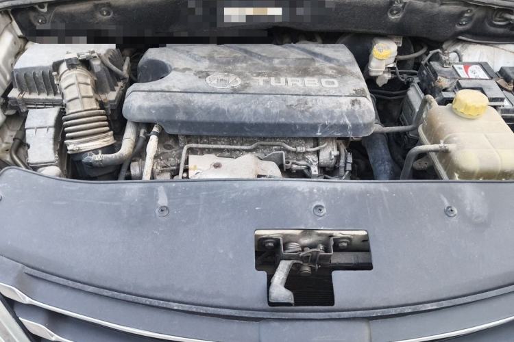Used Baojun 560 2016 1.5T Manual Comfort Edition Engine Bay