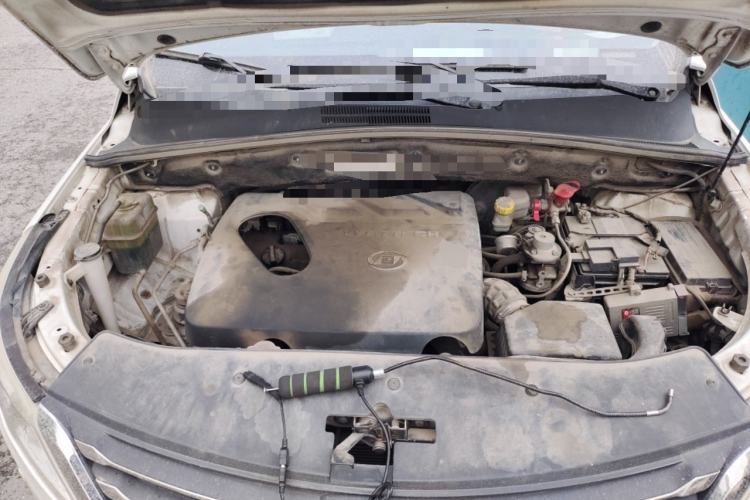 Used Baojun 560 2016 1.8L Manual Luxury Edition Engine Bay