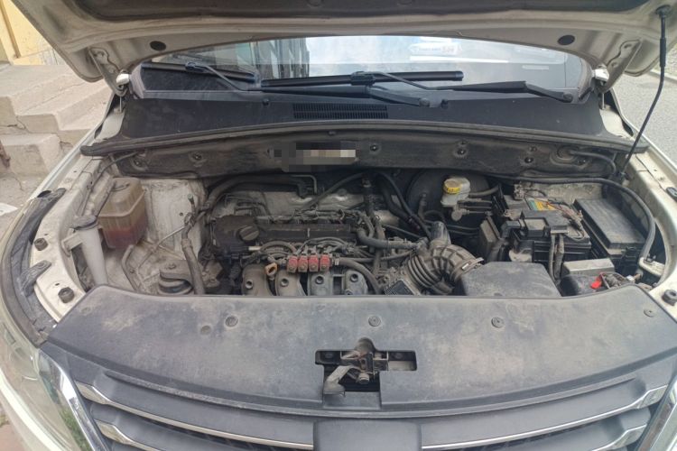 Used Baojun 560 2016 1.8L Manual Value Edition Engine Bay