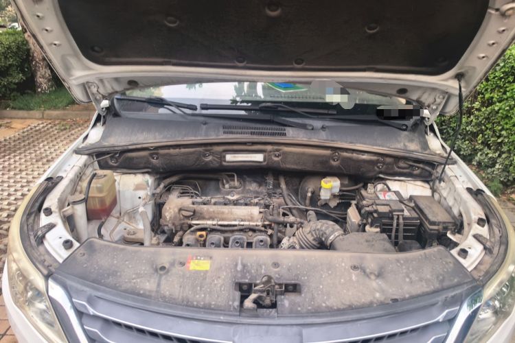 Used Baojun 560 2016 1.8L Manual Comfort Edition Engine Bay
