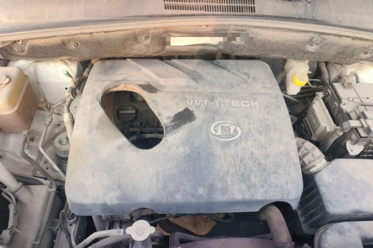 Used Baojun 560 2016 1.8L iAMT Luxury Model Engine Bay