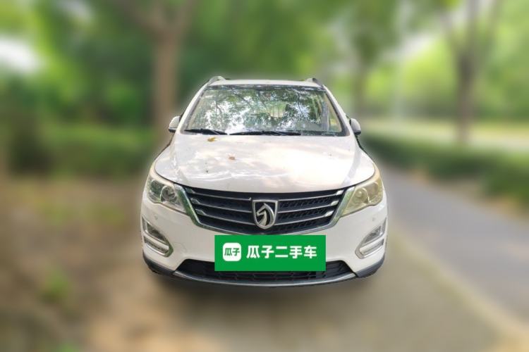 Used Baojun 560 2016 1.5T Manual Luxury Model Exterior 1