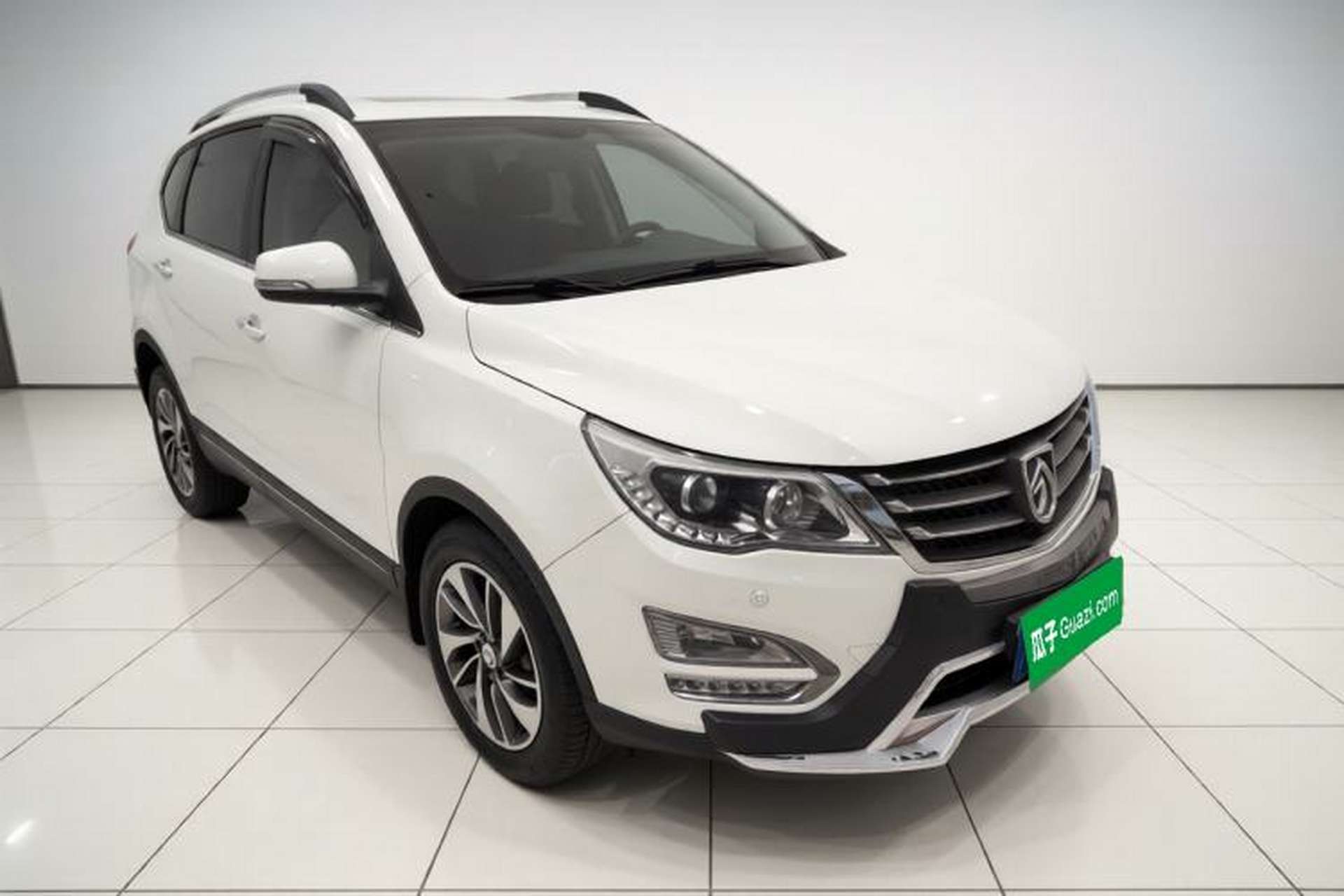 Used Baojun 560 2016 1.8L Manual Luxury Edition Exterior 1