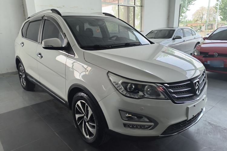 Used Baojun 560 2016 1.8L Manual Luxury Edition Exterior 1