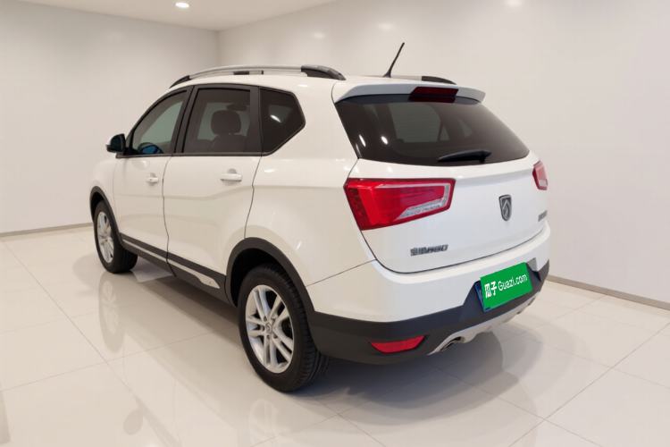 Used Baojun 560 2016 1.8L Manual Value Edition Exterior 3