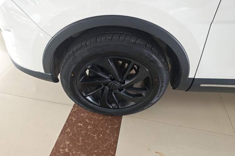 Used Baojun 560 2016 1.8L iAMT Luxury Model Exterior 4