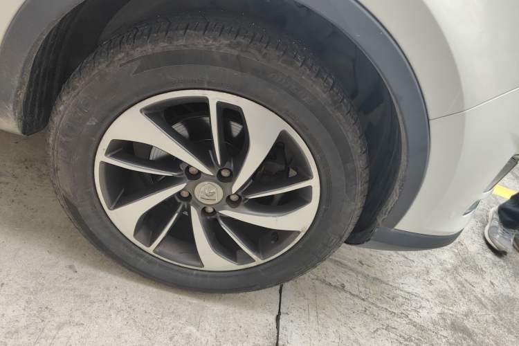 Used Baojun 560 2016 1.8L Manual Luxury Edition Exterior 7
