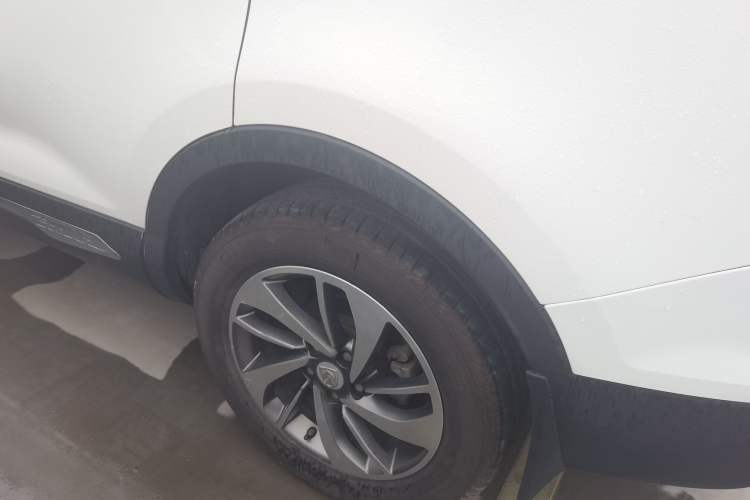 Used Baojun 560 2016 1.8L Manual Luxury Edition Exterior 8