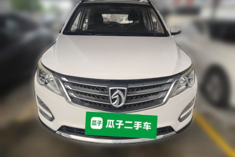 Used Baojun 560 2016 1.8L iAMT Luxury Model Front