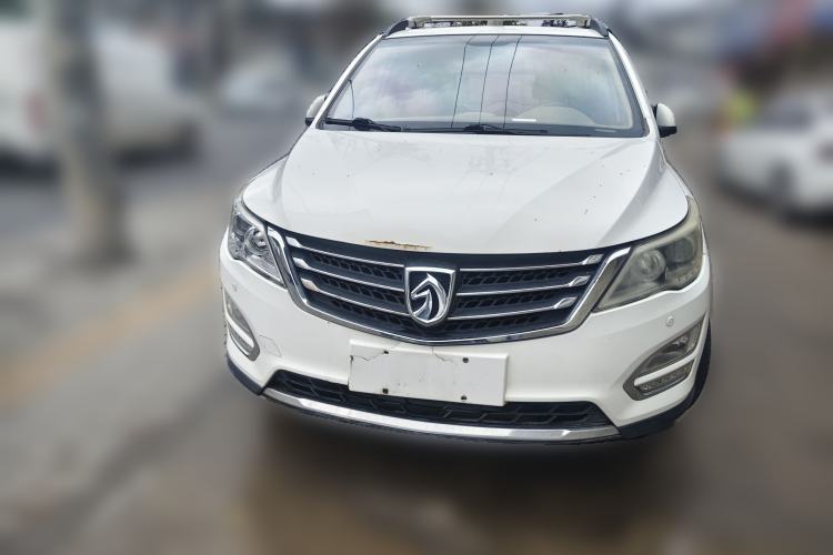 Used Baojun 560 2016 1.8L iAMT Luxury Model Front